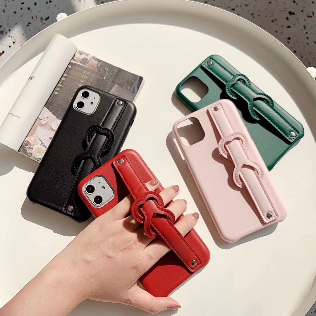 カラフル シンプル可愛いハンドストラップiphone 13 Pro 11 Pro Maxスマホケース使いやすいカバーiphone 11 Xs Xr携帯ケース ベルト高級レザー持ちやすいアイフォンx 8plus 7ハンドベルト付きハート柄 Iphone 11 Proケース Iphoneケース Iphoneケース新作スマートフォン