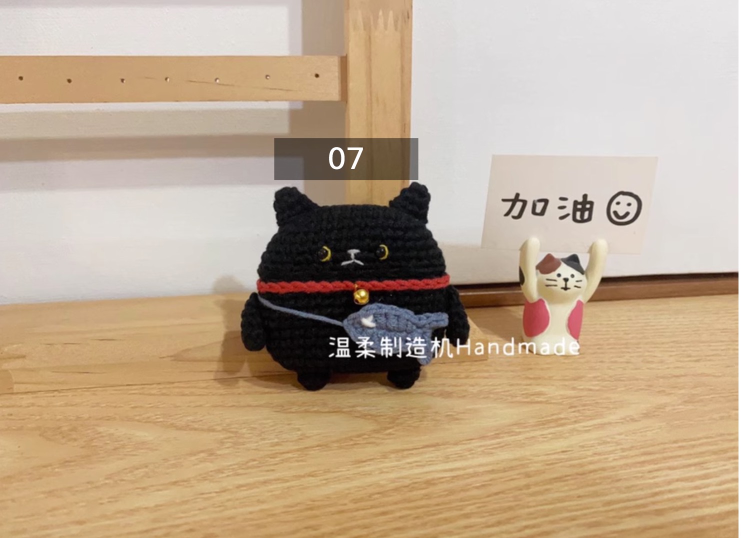 ロエベ 猫 エアポッツケース レア｜スマホ・タブレット・パソコン